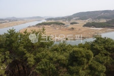 경천대, 국민관광단지, 관광지, 산, 나무, 사진,이미지,일러스트,캘리그라피 - 여여니스톡작가 크라우드픽 - 저작권 걱정 없는 상업용 이미지