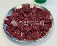 생고기, 한우, 식육식당, 뭉티기, 소고기, 사진,이미지,일러스트,캘리그라피 - Mooii작가 크라우드픽 - 저작권 걱정 없는 상업용 이미지