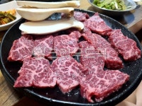 식당, 꽃갈비살, 갈비살, 먹방, 음식, 사진,이미지,일러스트,캘리그라피 - 27jiyun작가 크라우드픽 - 저작권 걱정 없는 상업용 이미지