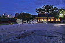 양화당, 내전, 창경궁, 창경궁야경, 야경, 사진,이미지,일러스트,캘리그라피 - Deep bLUE작가 크라우드픽 - 저작권 걱정 없는 상업용 이미지