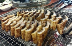 food, 음식, 굽고, grilling, 장어, 사진,이미지,일러스트,캘리그라피 - YOGI ITZY작가 크라우드픽 - 저작권 걱정 없는 상업용 이미지