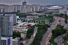 도심풍경, 서울도심풍경, 구로구, 가산디지털단지, 남부순환로, 사진,이미지,일러스트,캘리그라피 - Deep bLUE작가 크라우드픽 - 저작권 걱정... 