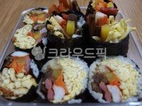 김밥, 키토산김밥, 키토김밥, 계란지단, 맛살, 사진,이미지,일러스트,캘리그라피 - 심야옹이작가 크라우드픽 - 저작권 걱정 없는 상업용 이미지