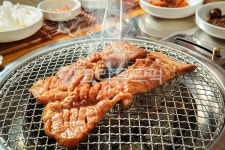 한국음식, 전통음식, 음식점, 한국음식점, 식당, 사진,이미지,일러스트,캘리그라피 - 미미스튜디오작가 크라우드픽 - 저작권 걱정 없는 상업용 이미지