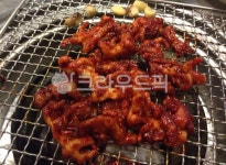 닭발, 숯불닭발, 숯불구이, 닭발숯불구이, 구이, 사진,이미지,일러스트,캘리그라피 - 먹방작가 크라우드픽 - 저작권 걱정 없는 상업용 이미지