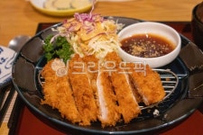 food, 음식, 식사, 돈까스, 일식, 사진,이미지,일러스트,캘리그라피 - 먹스타 킹콩작가 크라우드픽 - 저작권 걱정 없는 상업용 이미지