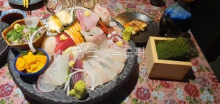 이자카야, 모듬사시미, 감태, 우니, 모리아와세, 사진,이미지,일러스트,캘리그라피 - 해피니서작가 크라우드픽 - 저작권 걱정 없는 상업용 이미지