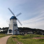 자연, 풍차, 구름, 하늘, 길, 사진,이미지,일러스트,캘리그라피 - 권복이작가 크라우드픽 - 저작권 걱정 없는 상업용 이미지