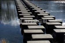 돌다리, 징검다리, 시냇물, 다리, path, 사진,이미지,일러스트,캘리그라피 - 고향집작가 크라우드픽 - 저작권 걱정 없는 상업용 이미지