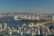 성수대교, 동호대교, 롯데월드타워, 한강, 물, 사진,이미지,일러스트,캘리그라피 - imlover작가 크라우드픽 - 저작권 걱정 없는 상업용 이미지