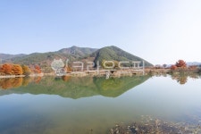 주천생태공원, 저수지, 진안, 단풍, 가을, 사진,이미지,일러스트,캘리그라피 - inwall작가 크라우드픽 - 저작권 걱정 없는 상업용 이미지