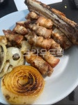고기, meat, food, 삼겹살, 금돼지, 사진,이미지,일러스트,캘리그라피 - 수르혀크작가 크라우드픽 - 저작권 걱정 없는 상업용 이미지