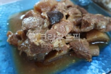 갈비, 갈비찜, 한식, 요리, 고기찜, 사진,이미지,일러스트,캘리그라피 - 양기리작가 크라우드픽 - 저작권 걱정 없는 상업용 이미지