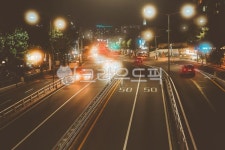 동일로, 야경, 몽환적, 서울야경, 서울도로, 사진,이미지,일러스트,캘리그라피 - sayusinna작가 크라우드픽 - 저작권 걱정 없는 상업용 이미지