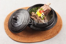 갈비탕, 소고기, 고기, 육류, 음식, 사진,이미지,일러스트,캘리그라피 - 박프로 진Studio작가 크라우드픽 - 저작권 걱정 없는 상업용 이미지