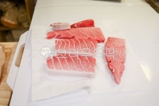 참다랑어, 참치, 혼마구로, 참치뱃살, 오도로, 사진,이미지,일러스트,캘리그라피 - 이빠이오빠작가 크라우드픽 - 저작권 걱정 없는 상업용 이미지