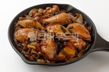 찜닭, 닭, 찜, 닭고기, 고기, 사진,이미지,일러스트,캘리그라피 - Ntjdals2245작가 크라우드픽 - 저작권 걱정 없는 상업용 이미지