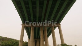 고가도로, 도로, 밑, 아래, 초록, 사진,이미지,일러스트,캘리그라피 - naanEna작가 크라우드픽 - 저작권 걱정 없는 상업용 이미지