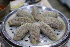 만두, 갈비만두, 고기만두, 찐만두, 맛있는만두, 사진,이미지,일러스트,캘리그라피 - 행복을 찍는 순간작가 크라우드픽 - 저작권 걱정 없는 상업용... 