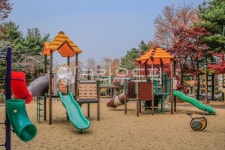 야외놀이공간, 옥외, 놀이공간, 놀이터, 놀이기구, 사진,이미지,일러스트,캘리그라피 - imlover작가 크라우드픽 - 저작권 걱정 없는 상업용 이미지