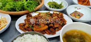 제육볶음, 두루치기, 돼지두루치기, 정식, 백반, 사진,이미지,일러스트,캘리그라피 - BUSAN OPPA작가 크라우드픽 - 저작권 걱정 없는 상업용... 