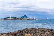 제주도, 제주도풍경, 바다, 제주도바다, 새섬, 사진,이미지,일러스트,캘리그라피 - 조나단리빙스턴작가 크라우드픽 - 저작권 걱정 없는 상업용 이미지