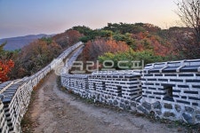 연주봉옹성, 남한산성, 도립공원, 연주봉, 성곽, 사진,이미지,일러스트,캘리그라피 - Deep bLUE작가 크라우드픽 - 저작권 걱정 없는 상업용 이미지
