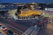 북동적대, 화성, 수원화성, 수원, 야경, 사진,이미지,일러스트,캘리그라피 - Deep bLUE작가 크라우드픽 - 저작권 걱정 없는 상업용 이미지