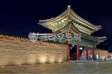 홍화문, 정문, 보물, 문화재, 창경궁, 사진,이미지,일러스트,캘리그라피 - Deep bLUE작가 크라우드픽 - 저작권 걱정 없는 상업용 이미지