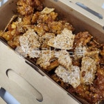 누룽지통닭, 통닭, 치킨, 배달음식, 치킨배달, 사진,이미지,일러스트,캘리그라피 - 빽스토리작가 크라우드픽 - 저작권 걱정 없는 상업용 이미지