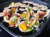 김밥, 청양고추김밥, 고추김밥, 꽁지김밥, 꼬다리김밥, 사진,이미지,일러스트,캘리그라피 - 먹방작가 크라우드픽 - 저작권 걱정 없는 상업용 이미지