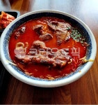 홍갈비국수, 맛있는국수, 빨간국수, 갈비국수, 국수, 사진,이미지,일러스트,캘리그라피 - tomato79작가 크라우드픽 - 저작권 걱정 없는 상업용... 