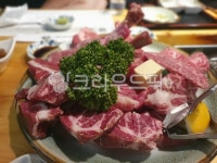 소고기, 갈비, 맛집, 갈빗살, 고기, 사진,이미지,일러스트,캘리그라피 - 우유좋아커피싫어작가 크라우드픽 - 저작권 걱정 없는 상업용 이미지