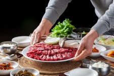 한우, 암소한우, 생고기, 생고기모듬, 육사시미, 사진,이미지,일러스트,캘리그라피 - 미미스튜디오작가 크라우드픽 - 저작권 걱정 없는 상업용 이미지