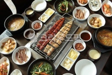 장어, 민물장어, 장어구이, 풍천장어, 고창장어, 사진,이미지,일러스트,캘리그라피 - 미미스튜디오작가 크라우드픽 - 저작권 걱정 없는 상업용 이미지