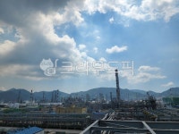 공장, 산업단지, 구름, 자연, 하늘, 사진,이미지,일러스트,캘리그라피 - powerjh3작가 크라우드픽 - 저작권 걱정 없는 상업용 이미지