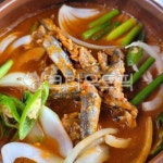 멸치, 멸치요리, 멸치쌈밥, 멸치찌개, 매콤한, 사진,이미지,일러스트,캘리그라피 - 모먼트111작가 크라우드픽 - 저작권 걱정 없는 상업용 이미지