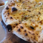 bread, 빵, food, 음식, 피자, 사진,이미지,일러스트,캘리그라피 - MOON76작가 크라우드픽 - 저작권 걱정 없는 상업용 이미지