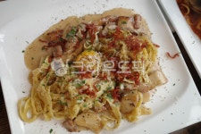 스파게티, 파스타, spaghetti, 음식, noodle, 사진,이미지,일러스트,캘리그라피 - 먹짱 놀짱작가 크라우드픽 - 저작권 걱정 없는 상업용 이미지