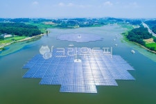 재생에너지, 친환경에너지, 멱우지, 태양광발전소, 태양광발전단지, 사진,이미지,일러스트,캘리그라피 - cstrike작가 크라우드픽 - 저작권 걱정... 