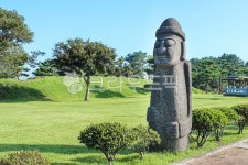 제주도, 제주, 돌하르방, 잔디, 하늘, 사진,이미지,일러스트,캘리그라피 - two K작가 크라우드픽 - 저작권 걱정 없는 상업용 이미지