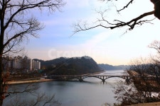 진주시, 신안동, 천수교, 분수대, 도심, 사진,이미지,일러스트,캘리그라피 - 좌우로 치우치지 말자작가 크라우드픽 - 저작권 걱정 없는 상업용 이미지