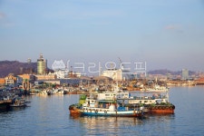 인천항, 항구, 인천연안부두, 바다, 배, 사진,이미지,일러스트,캘리그라피 - 포토비작가 크라우드픽 - 저작권 걱정 없는 상업용 이미지