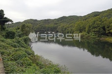 문암저수지, 저수지, 호수, 자연, 반영, 사진,이미지,일러스트,캘리그라피 - Deep bLUE작가 크라우드픽 - 저작권 걱정 없는 상업용 이미지