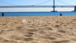 모래, 모래사장, 자연, 모래알, 바닷가, 사진,이미지,일러스트,캘리그라피 - 청랑작가 크라우드픽 - 저작권 걱정 없는 상업용 이미지
