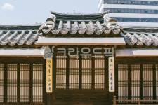 roof, 지붕, housing, 주택, house, 사진,이미지,일러스트,캘리그라피 - yullso작가 크라우드픽 - 저작권 걱정 없는 상업용 이미지