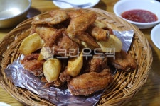 치킨, chicken, 통닭, 옛날통닭, 음식, 사진,이미지,일러스트,캘리그라피 - 가욤작가 크라우드픽 - 저작권 걱정 없는 상업용 이미지
