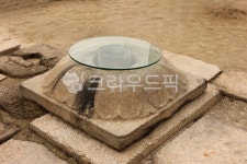 받침대, 받침돌, 구조물, 발굴, 문양, 사진,이미지,일러스트,캘리그라피 - Nepoto1작가 크라우드픽 - 저작권 걱정 없는 상업용 이미지