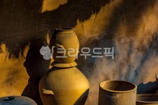 한국민속촌, 옹기, 도자기, 항아리, 장독, 사진,이미지,일러스트,캘리그라피 - 봉구58작가 크라우드픽 - 저작권 걱정 없는 상업용 이미지