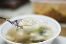 수제비, 감자수제비, 식사, food, 음식, 사진,이미지,일러스트,캘리그라피 - ja9762작가 크라우드픽 - 저작권 걱정 없는 상업용 이미지